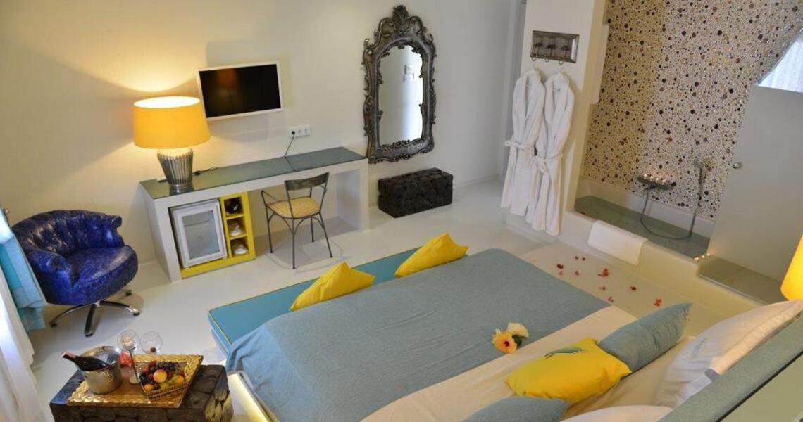 Marge Boutique Hotel Çeşme Exteriör bild